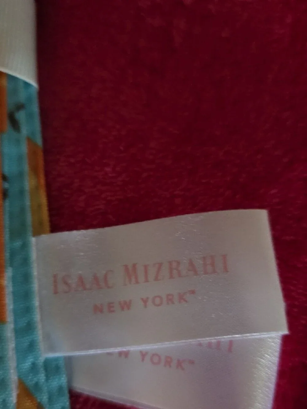 Isaac Mizrahi Bright Tabletop Set with Cheerful Macaroni and  Cheese Motif